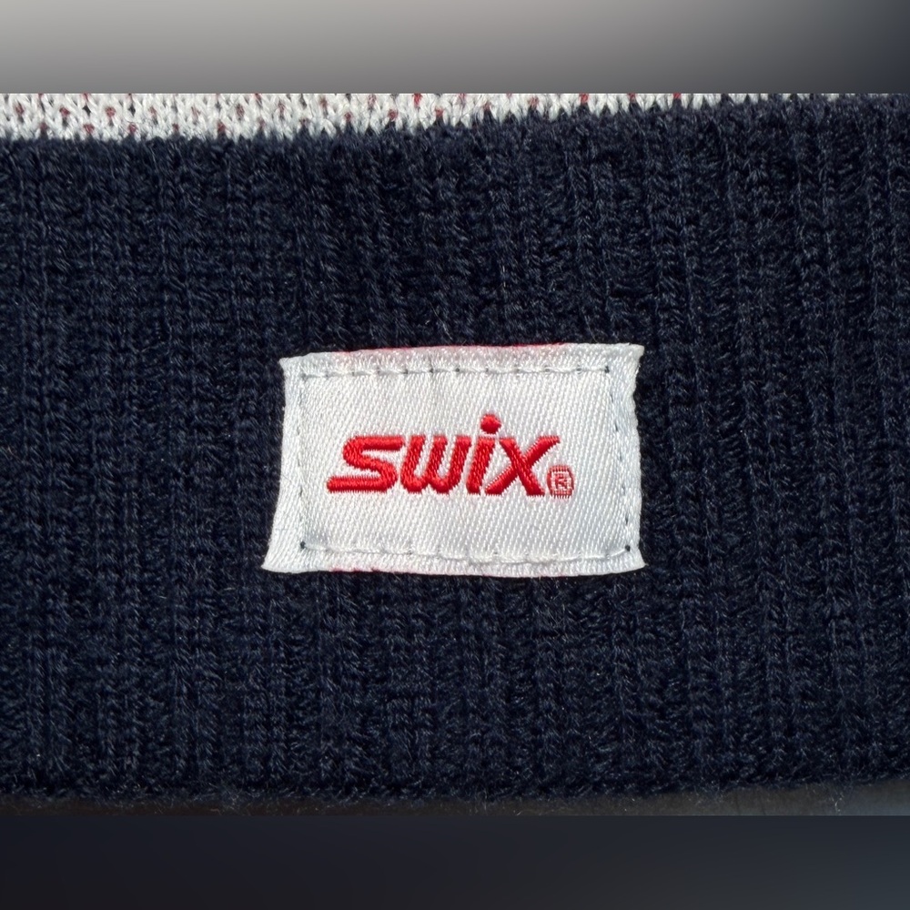 Swix Ski Hat American Flag Knit Red White & Blue Mini PomPom - Picture 2 of 7